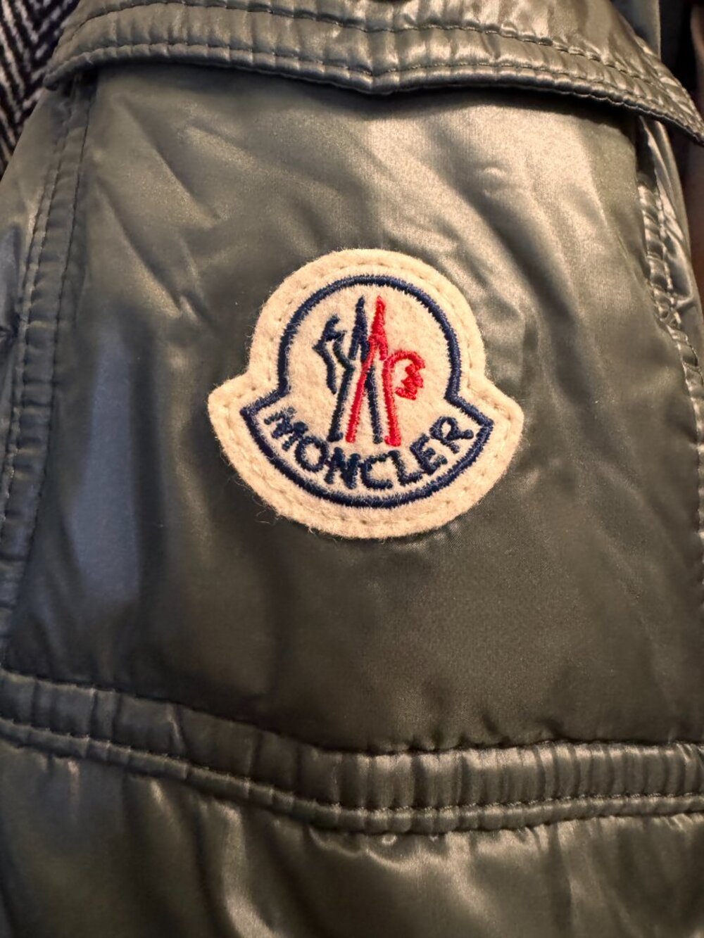 Ski!  Moncler “Bady” Nylon Laqué Puffer Jacket — Olive - Picture 4 of 9